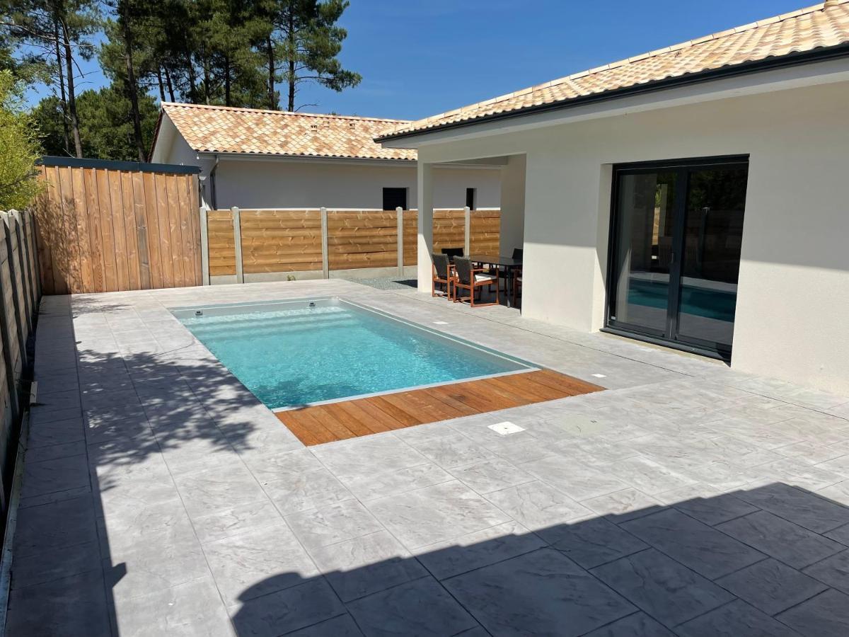 Maison Moderne Avec Piscine Chauffee Lacanau Exterior photo